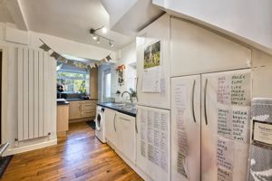 Photo 9- click for photo gallery